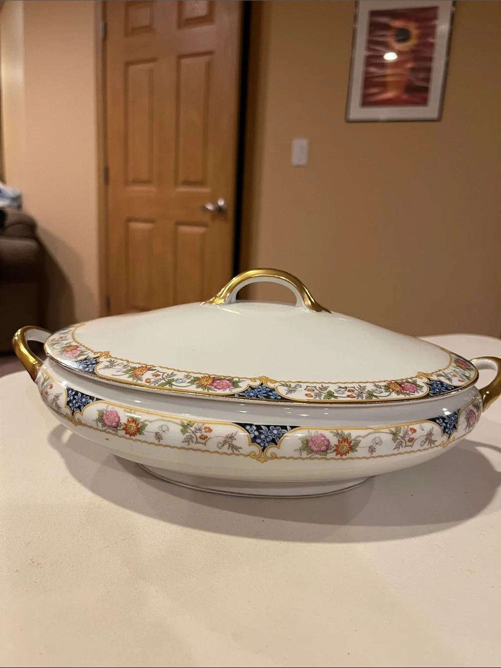 Noritake oval White Porcelain Covered Serving Dish with Gold Trim & Floral Band